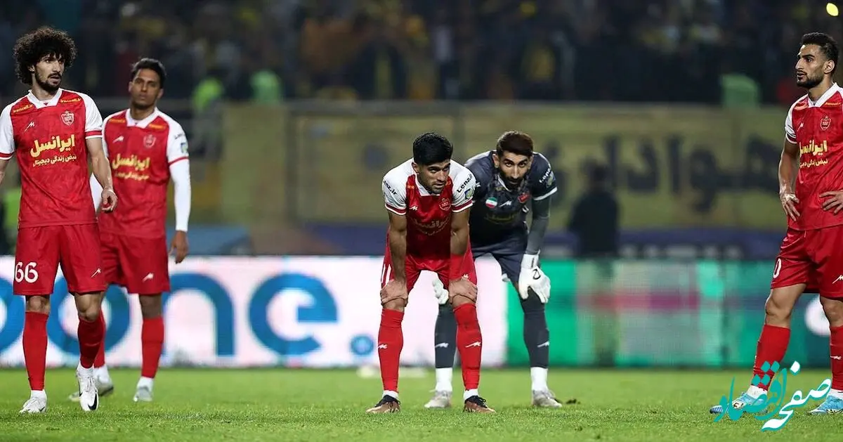 تشویش در رختکن قرمزها / جریمه ۱۰ درصدی ارتش سرخ ؟ 