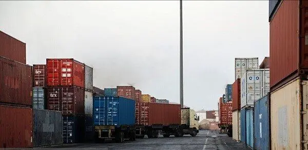 افزایش ۱۰۰ درصدی صادرات از مرز مهران طی فروردین ماه 