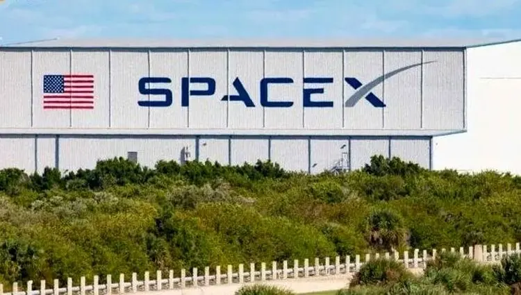 ورود تاریخی شرکت اسپیس ایکس (SpaceX) به بازارهای عمومی