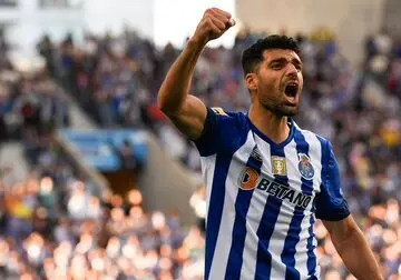 طارمی با این استوری این بازیکن را به فنا برد | لطفا دزدی از من را تمام کن!
