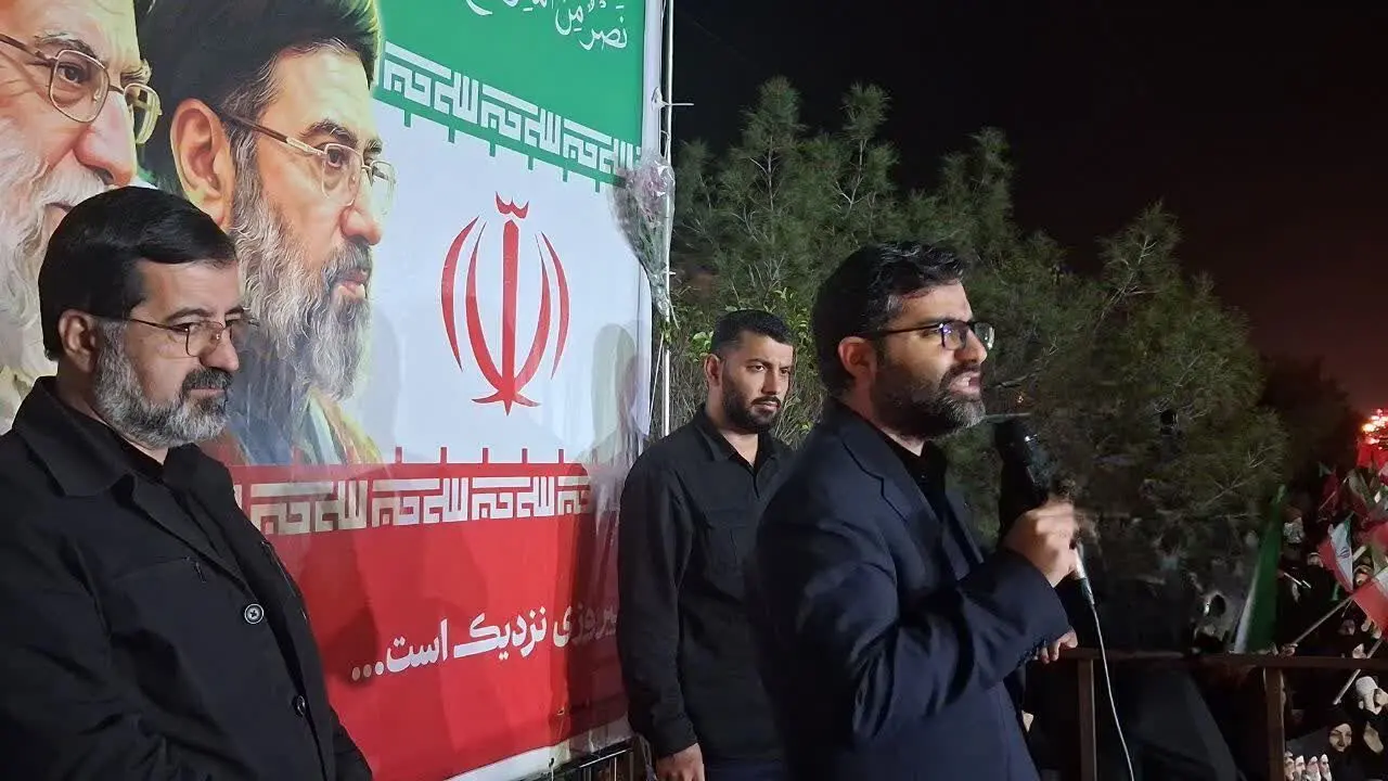 معاون پزشکیان: مدیریت تنگه هرمز در اختیار ایران خواهد ماند