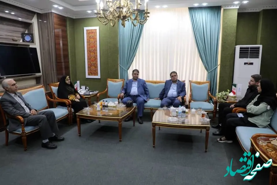 دیدار سرمایه‌گذار ترکیه ای به همراه شرکای واحد تولیدی پارس آلیاژ مکران با رئیس هیأت مدیره و مدیرعامل سازمان منطقه آزاد چابهار