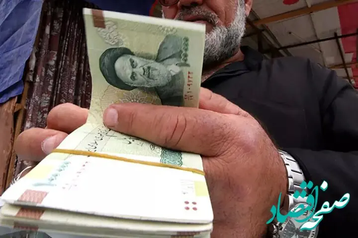 کنترل نکردن تورم درآینده  زندگی کارگران را به چالش بیشتری می کشد / کارگران منتظر افزایش حقوق ۴۰ درصدی باشند ؟  