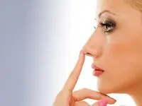چگونه بینی خود را بدون عمل در خانه کوچک کنیم؟ 