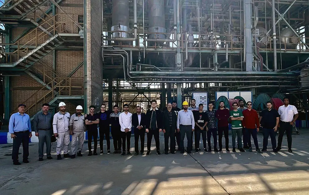  بازدید دانشجویان دانشگاه علوم پزشکی دزفول از پتروشیمی شیمی بافت