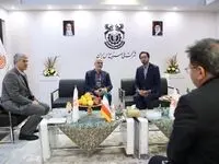 بازدید دکتر خرمی‌شاد از غرفه شرکت ملی صنایع مس ایران