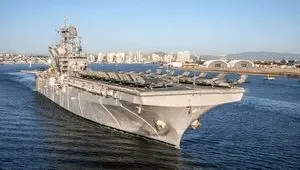 فرار ناو تریپولی آمریکا به اقیانوس هند پس از شلیک های سپاه پاسداران