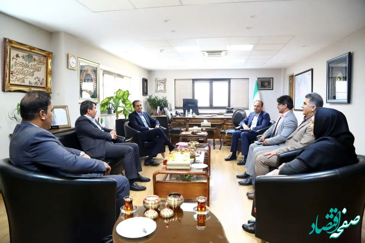 تسریع در برنامه های توسعه ای استان کرمان با همکاری ایمیدرو/ برنامه فراخوان "بسته های اکتشافی شمال و جنوب کرمان" به صورت مجزا