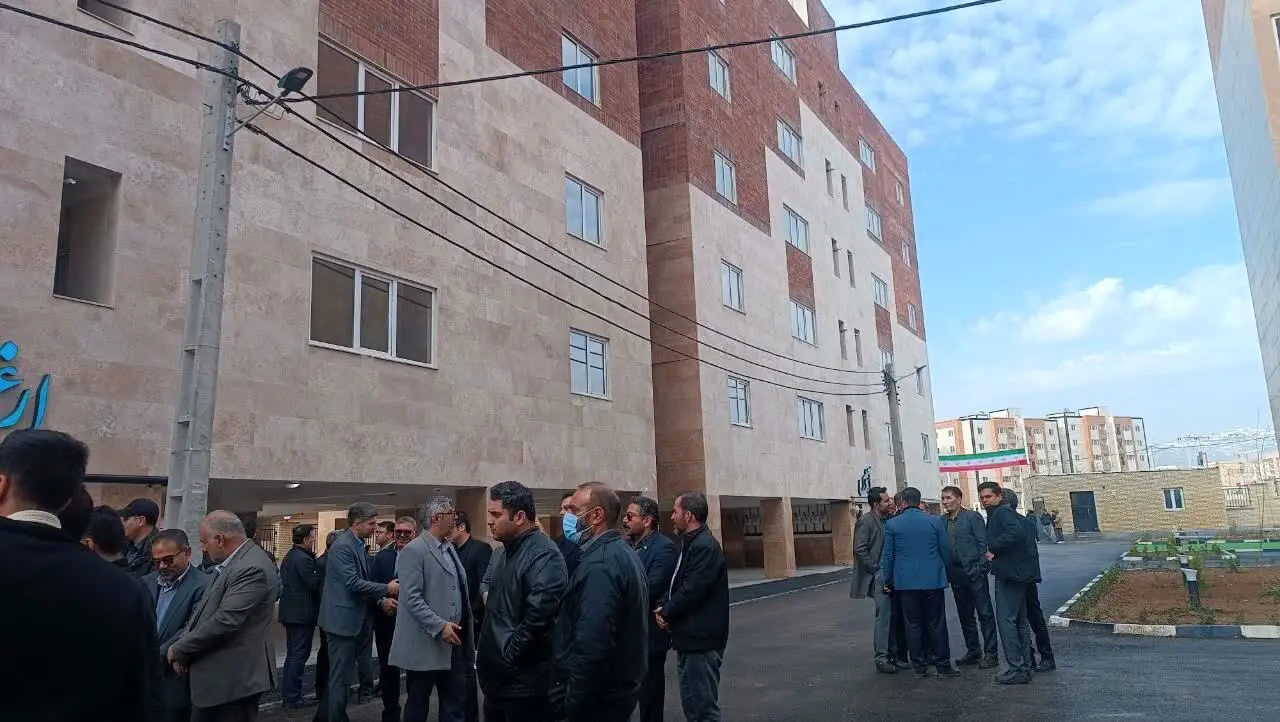 واگذاری هزاران واحد مسکونی و افتتاح پروژه‌های کلان راه‌سازی در خراسان شمالی؛ آیا دغدغه مسکن مردم کاهش می‌یابد؟