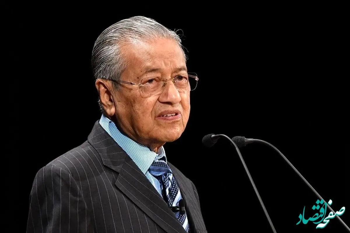 چهره مشهور سیاسی در بیمارستان بستری شد