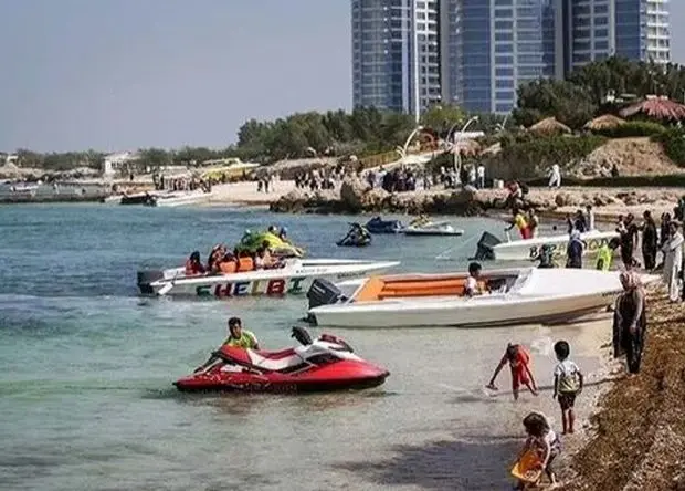 چند میلیون مسافر با وجود جنگ وارد مناطق آزاد شدند؟ 