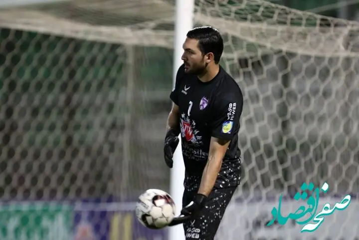 تولد بازیکن خوشتیپ پرسپولیسی در کنار پدرش + عکس