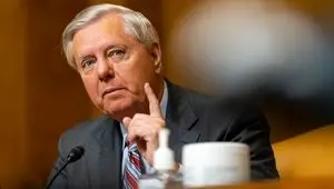 گراهام درباره مذاکرات ایران و آمریکا در مسقط: هر توافق باید به کنگره آمریکا برود