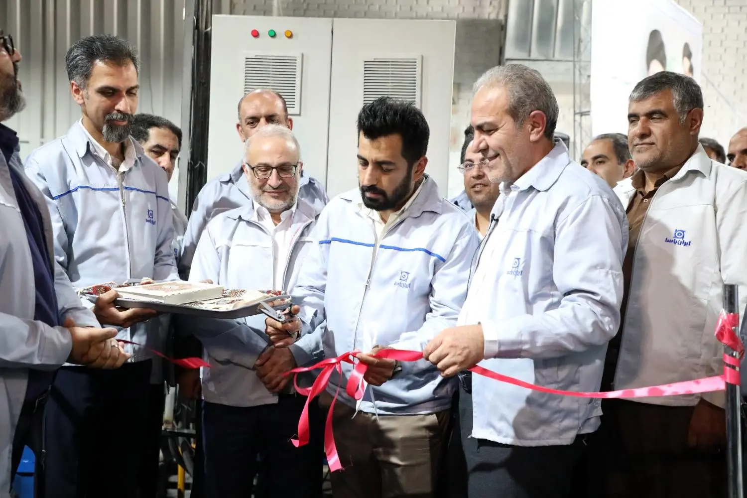 خط تولید تایرهای ATV برای نخستین بار در کشور با ظرفیت تولید روزانه ۲۵تن محصول افتتاح شد