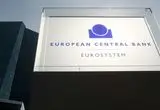 هشدار عضو شورای حکام بانک مرکزی اروپا: ادامه جنگ با ایران، منطقه یورو را به لبه رکود می‌کشاند