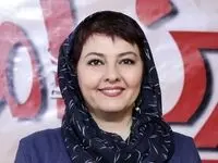 استوری آناهیتا همتی برای سریال خانه‌ به دوش