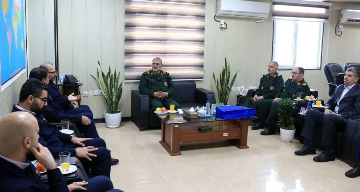 دیدار نوروزی مدیرعامل شرکت فولاد خوزستان با فرمانده سپاه حضرت ولی‌عصر (عج) استان خوزستان