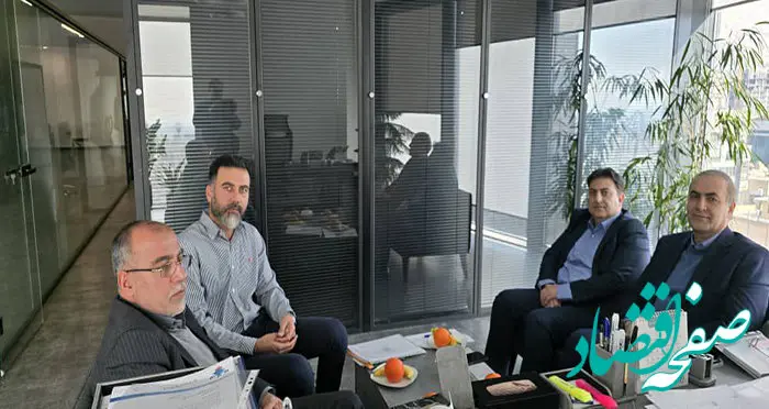 گسترش تعاملات بانکی با شرکت‌های پیشرو صنعت پتروشیمی