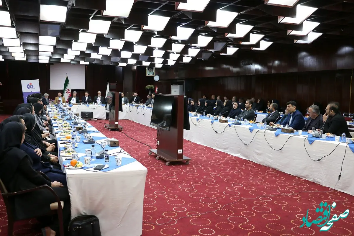 عملیات بیمه‌ای باید به سمت هوشمندسازی حرکت کند