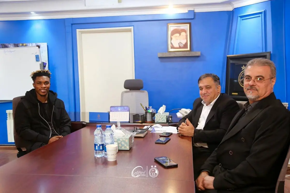 آخرین خبر از نقل و انتقالات استقلال امروز شنبه ۲۲ دی ۱۴۰۳/بمب نقل و انتقالات استقلال ترکید/جوئل کوجو به استقلال پیوست