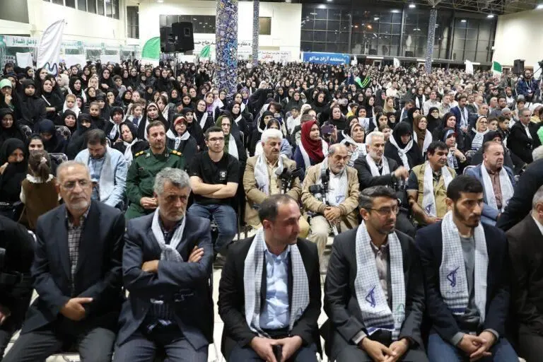 گزارش تصویری اجلاسیه بزرگ ۴۲۰ شهید منطقه آزاد ماکو و شهدای اقتدار