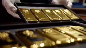 بازار طلا در بن بست؛ کاهش هفتگی قیمت جهانی در سایه صعود نفت و تثبیت نرخ بهره