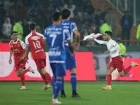 خوشحالی خاص عالیشاه با خودنمایی بدن شش تکه اش !  