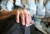 اعتراض شدید بازنشستگان به تاخیر ۶ ماهه بیمه تکمیلی!+ ویدئو