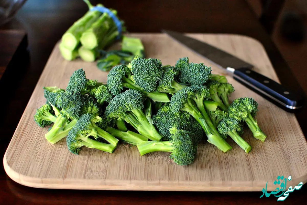 با خوردن این ۵ ماده غذایی مفید شکمی صاف داشته باشید