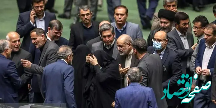 پشت پرده کناره گیری معاونت سیاسی وزارت کشور 
افشا شد | از اصرار قالیباف بر استیضاح وحیدی تا عمل نکردن مجلس به دستور رهبری