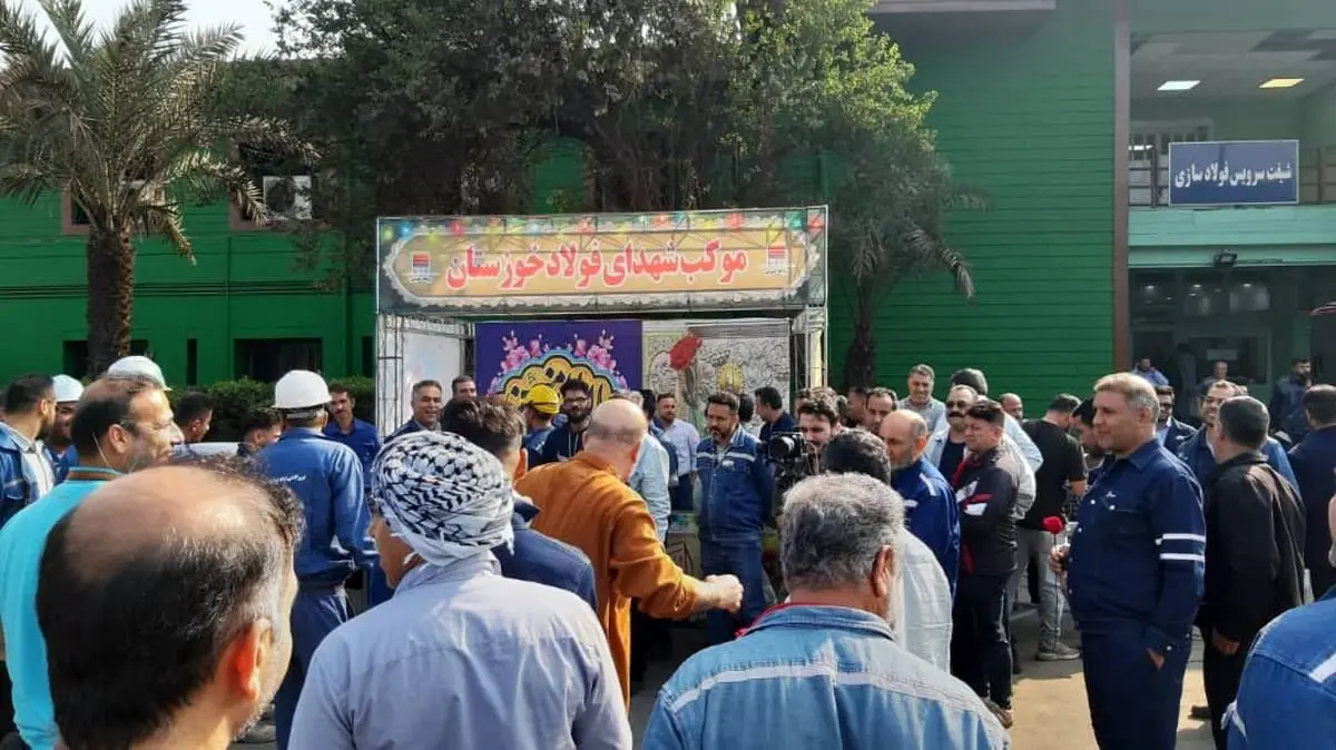 برپایی ایستگاههای صلواتی در محل دربهای یک و چهار و سایت فولادسازی