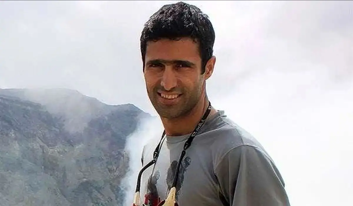 جواد قارایی: اسلحه در دست گرفتم + ویدئو