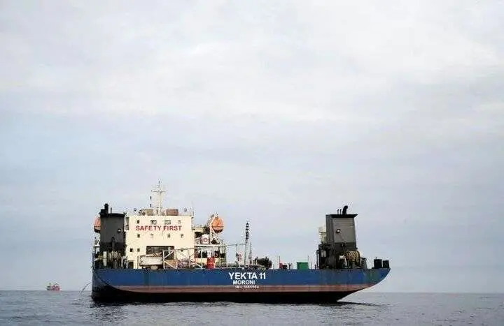 دو ابرنفتکش تحریم‌ شده حامل نفت خام ایران در بنادر هند پهلو گرفت