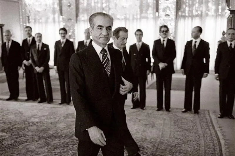 تصویر برادر جنجالی این مسئول در زندان اوین