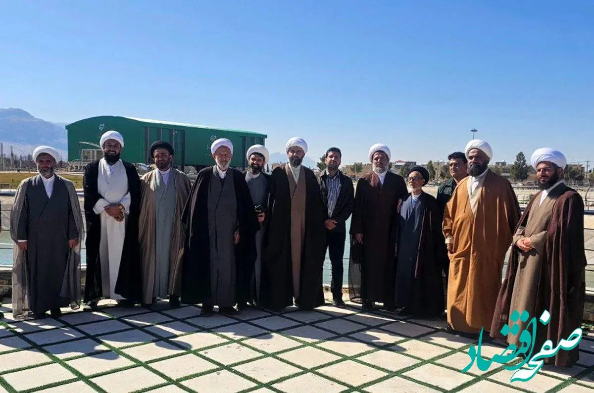 ائمه جمعه شرق فارس از از دستاوردهای صنعتی مجتمع فولاد غدیر نیریز بازدید کردند