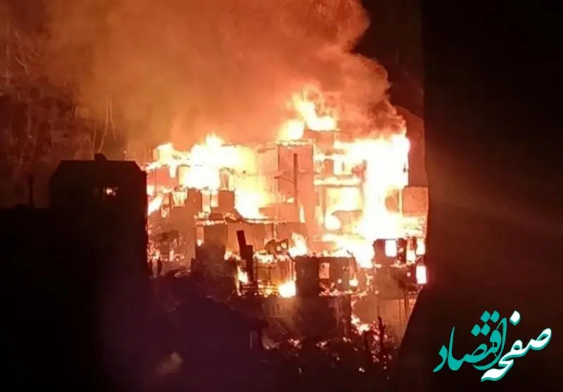 میدان امام خمینی شاهرود به آتش کشیده شد + ویدیو