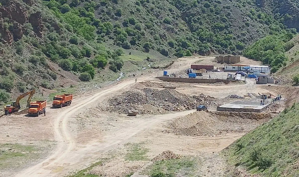 آغاز عملیات احداث کارخانه تصفیه زهاب اسیدی در معدن مس سونگون/حذف آلاینده‌های ورودی به رودخانه پخیرچای