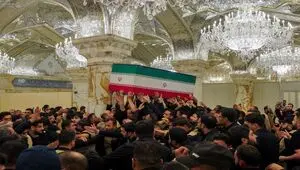 نجف و کربلا در سوگ رهبر شهید؛ اقامه نماز و تشییع باشکوه با حضور خیل عزاداران