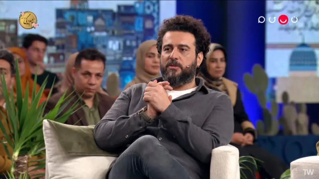دانلود برنامه ۱۰۰۱ قسمت ۴۴ پنجشنبه ۱۴ فروردین ۱۴۰۴ + لینک تلوبیون برنامه ۱۰۰۱ گفتگو با امیرحسین مدرس