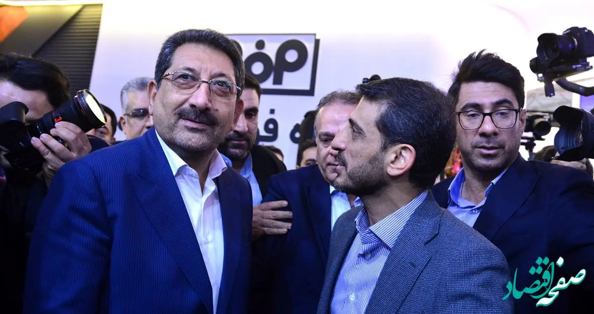 ویدیو: بازدید وزیر صمت از سالن اختصاصی فولادمبارکه در بیست و یکمین نمایشگاه ایران متافو