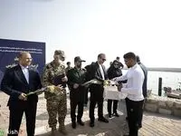 حرکت نمادین پاروزنان به مناسبت سالروز آزادسازی خرمشهر