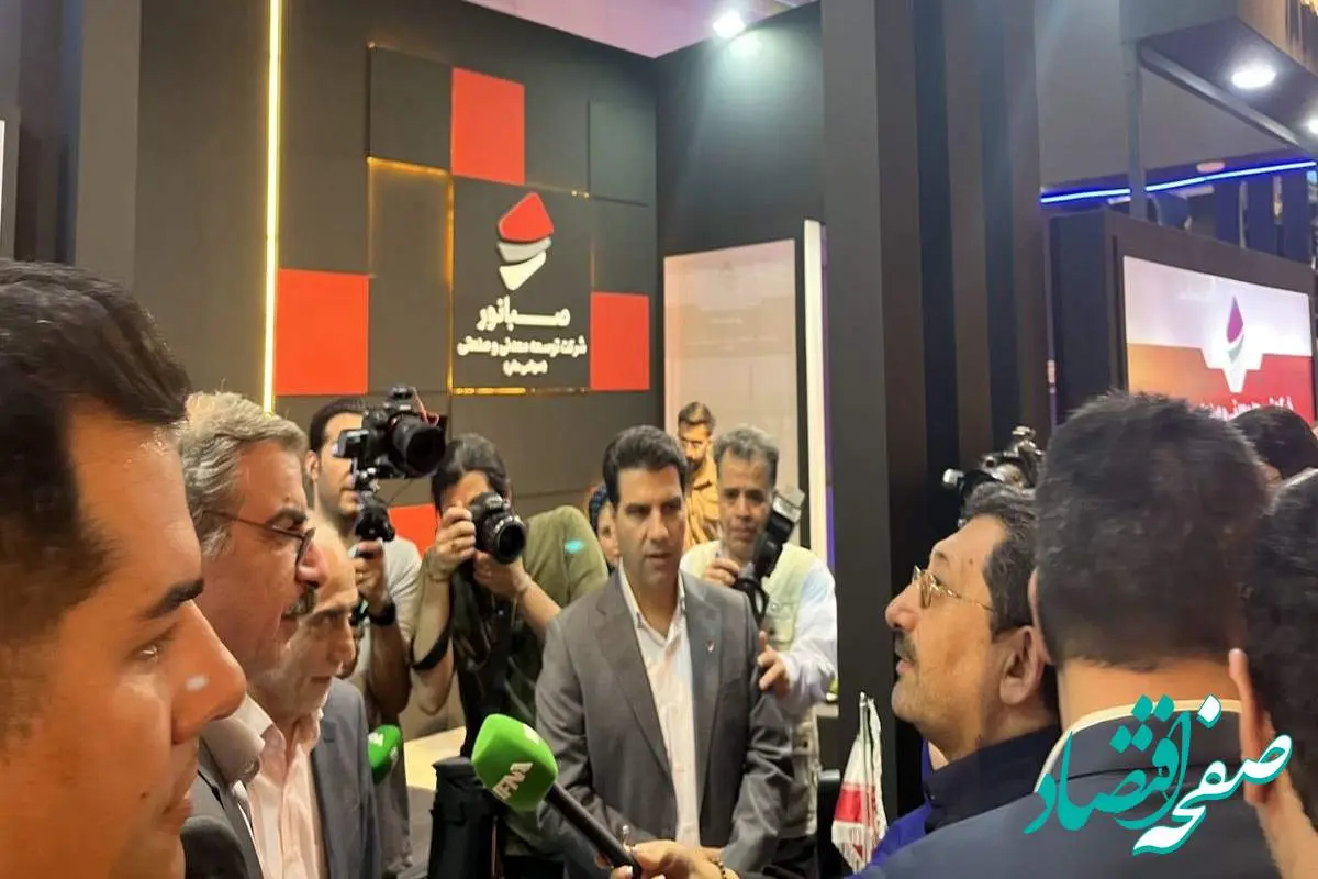 حضور وزیر صمت و معاون رییس جمهور زیمبابوه در غرفه صبانور