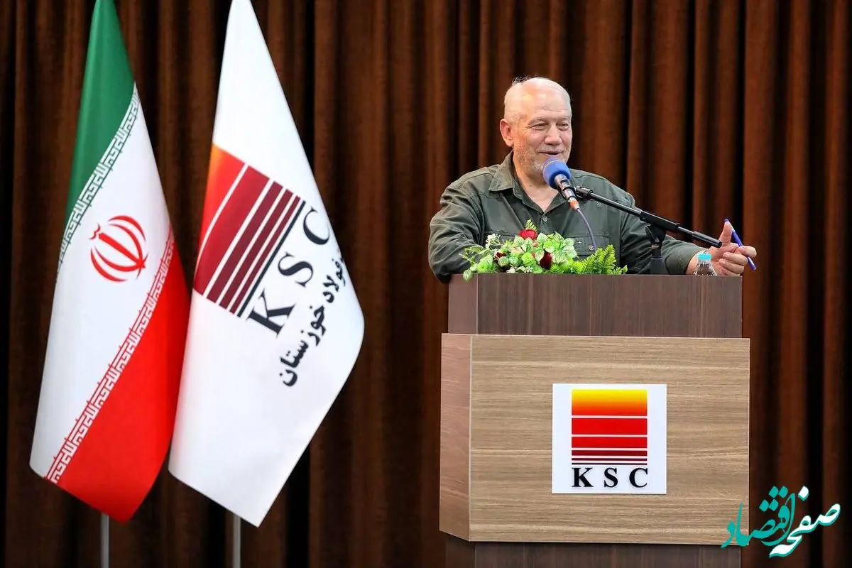 فولاد صنعت و سرمایه ملی کشور است