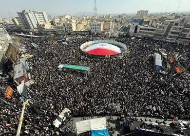 نماهنگ خیابان با شعرخوانی محمد رسولی + ویدئو | شما اصل این ماجرایید مردم | خیابان خیابان بیایید مردم...
