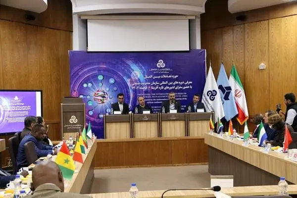 معرفی دورههای بین المللی سازمان مدیریت صنعتی با حضور سفرای کشورهای آفریقا