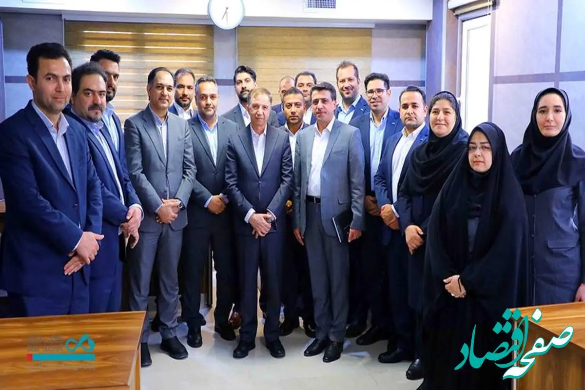 تحول آموزش در بانک دی با نگاه تحلیلی و رویکرد عملیاتی