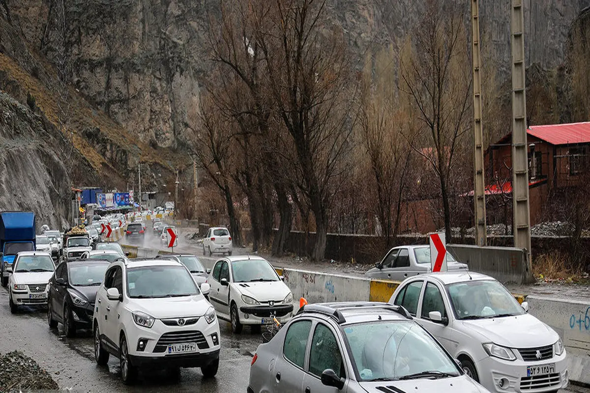 آخرین وضعیت محورهای چالوس، هراز و فیروزکوه و آزادراه قزوین امروز پنجشنبه ۱۳ مهر ماه ۱۴۰۲	