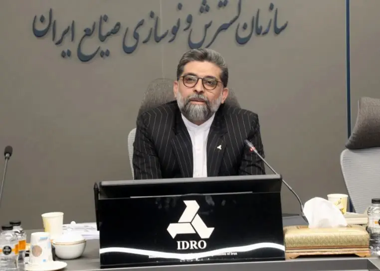 مخالف خصوصی‌سازی نیستیم؛ موافق اجرای قانون هستیم