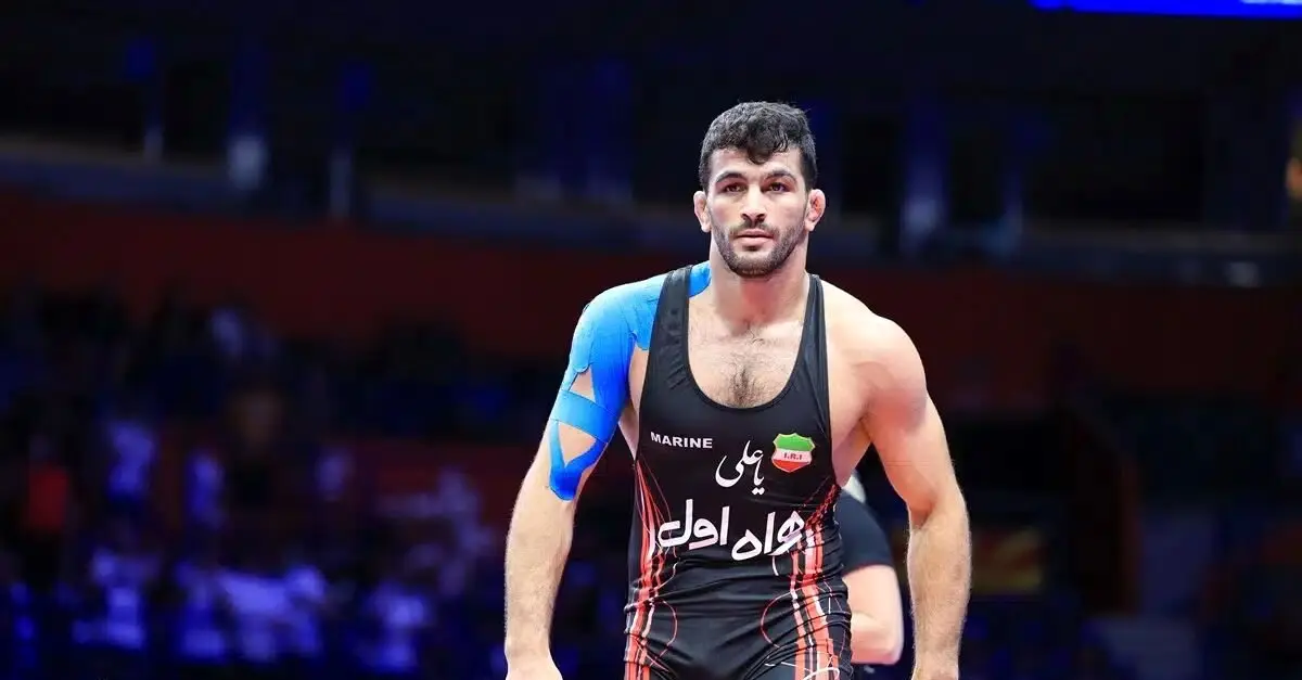 نسخه یزدانی توسط پزشک مربوطه پیچیده شد ؛
حدود۹۳ درصد احتمال دارد پارگی ها جوش بخورند