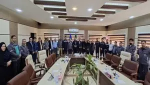 تاکید بر استمرار بهبود و ارتقای استانداردهای ایمنی، بهداشت و محیط زیست انگوران